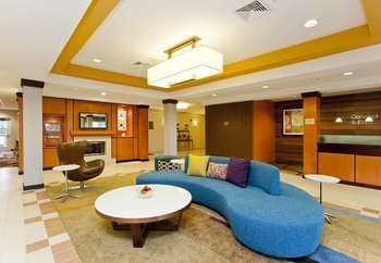Hotel Fairfield & Suites By Marriott Winchester