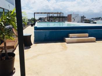 Aparthotel Encantada Condohotel