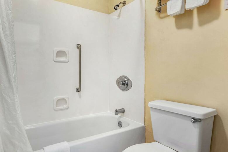 Hotel Econo Lodge Inn And Suites