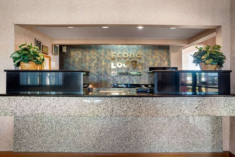 Hotel Econo Lodge Inn And Suites