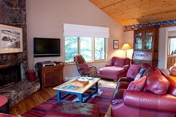 Apartamento Aspens Condos Collection By Jhrl