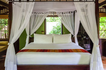 Hotel Latitude 10 Exclusive Beach Resort