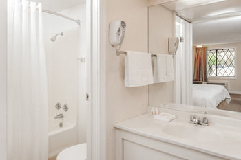 Hotel Knights Inn Lafayette Midwest