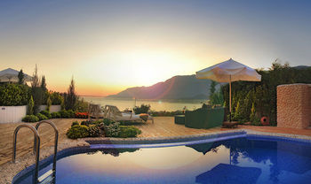 Peninsula Gardens Hotel - Adults Only