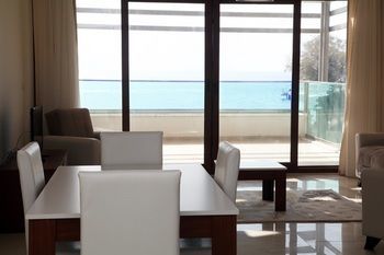 Apartamento Aegean Pearl Suites