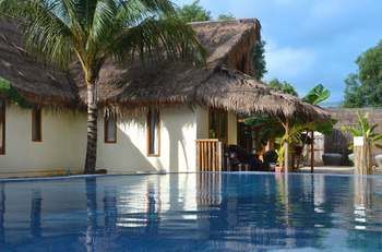 Hotel Harmony Home
