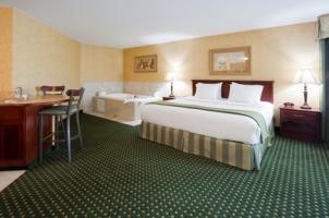 Holiday Inn Express Hotel & Suites Rapid City