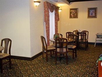 Holiday Inn Express Hotel & Suites South Bend