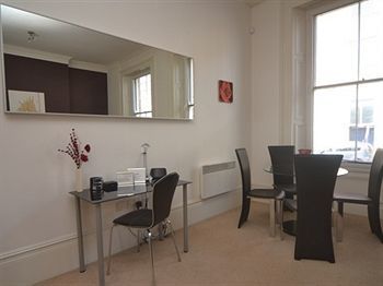Aparthotel Hackett Property Serviced Apartments