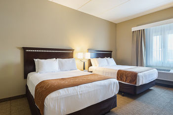 Hotel Comfort Suites Beachside