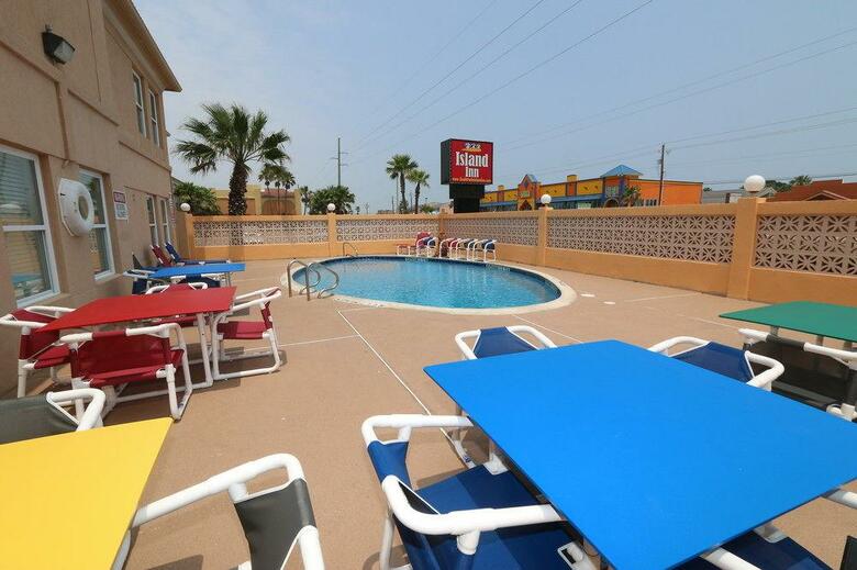 Hotel Island Inn