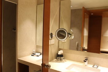 Hotel Mercure Hyderabad Kcp