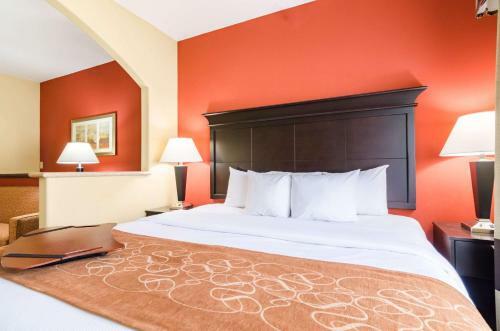 Hotel Comfort Suites Salina