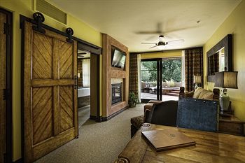 Posada Gateway Canyons Resort, A Noble House Resort