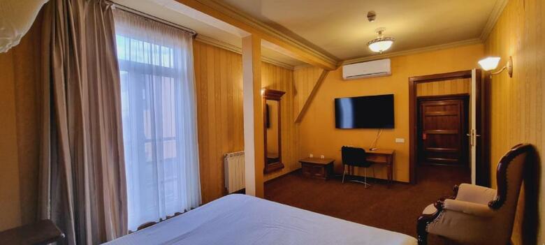 Best Western Topaz Hotel