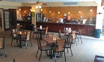 Hotel Comfort Suites Bloomington