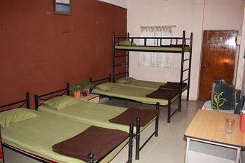 Albergue Minerva Residency