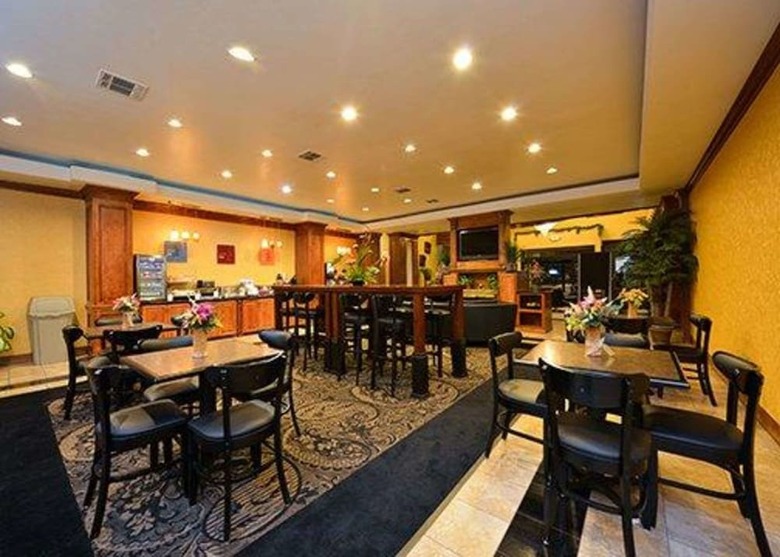 Hotel Comfort Suites Bay City
