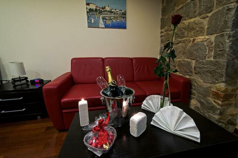 Palace Suites Heritage Hotel
