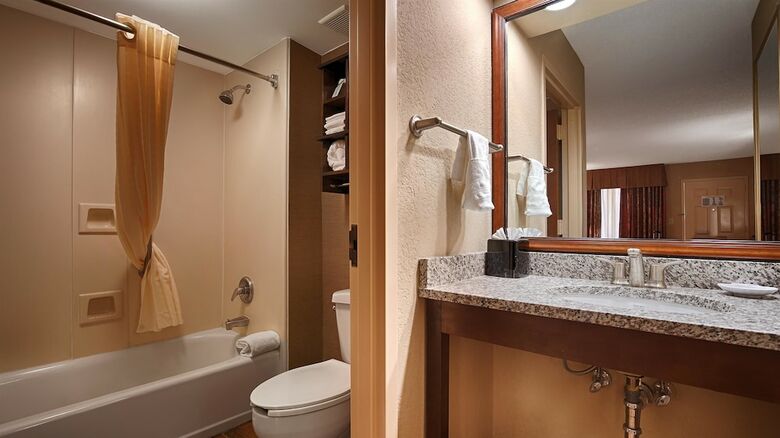 Hotel Best Western Colonial Inn