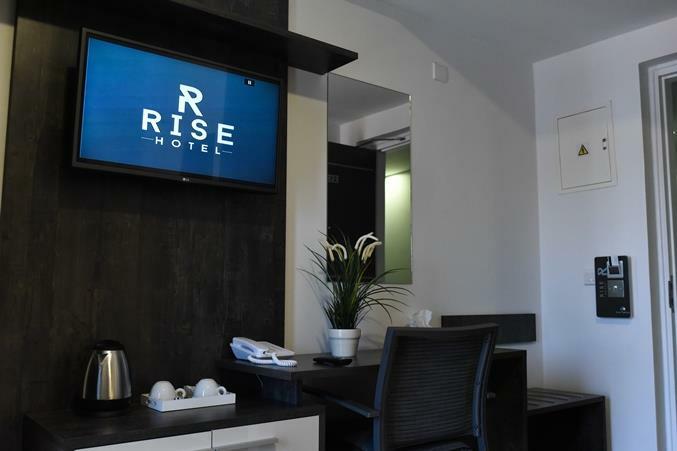 Rise Street Art Hotel Larnaca