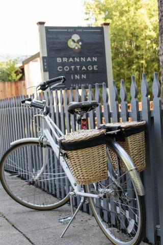 Bed & Breakfast Brannan Cottage Inn