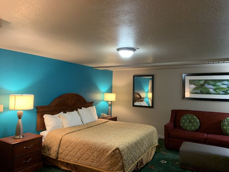 Campbell's Motel
