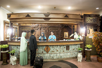 Jusenny Hotel