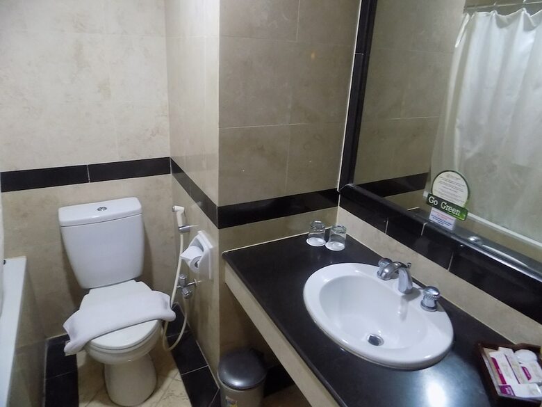 Mega Anggrek Hotel & Convention