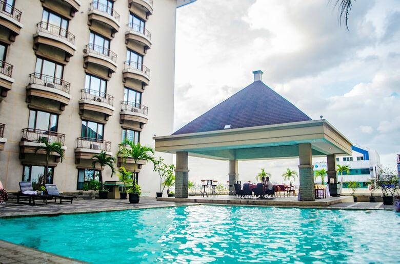 Mega Anggrek Hotel & Convention