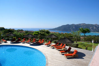 Hotel H�tel Alivi Di Santa Giulia