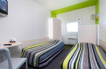 Hotelf1 Clermont Ferrand Issoire Coudes