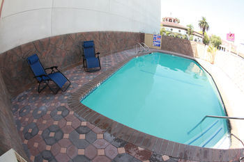 Hotel Glen Capri Inn & Suites - Colorado