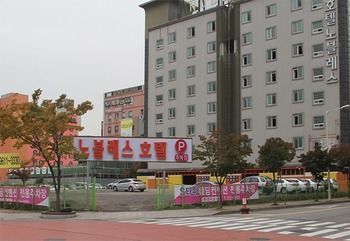 Noblesse Hotel