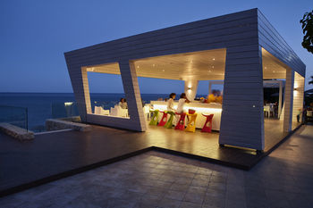 Sunrise Hotel - All Inclusive