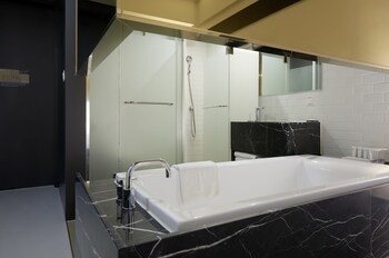 Golden Tulip M Seoul Hotel