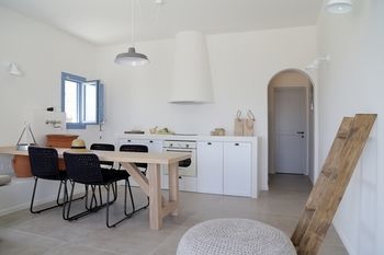 Villa Vino Houses