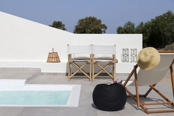 Villa Vino Houses