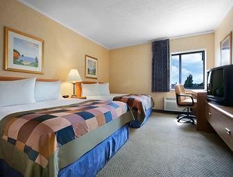 Hotel Baymont Inn & Suites