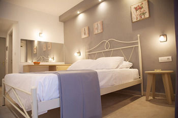 Island Resorts Valynakis Beach Hotel
