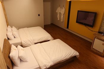 Java Hotel