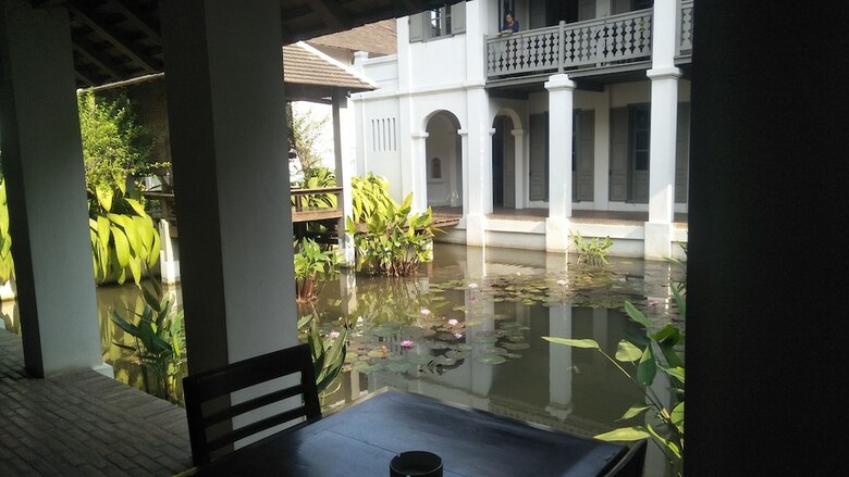 Hotel Satri House