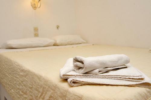 Tonia Hotel