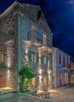Hotel Fiscardonna Luxury Suites