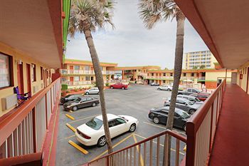Motel Roomba Inn & Suites