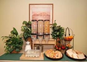 Hotel Quality Inn & Suites
