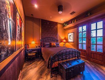 Bed & Breakfast Four Peaks B And B Romantic Getaway