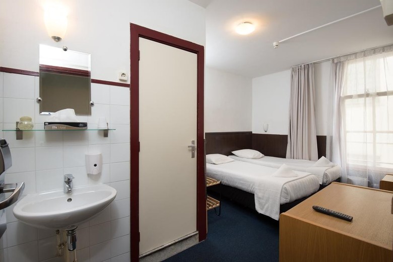 Budget Hotel Marnix City Centre
