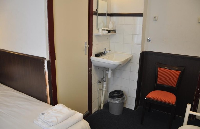 Budget Hotel Marnix City Centre