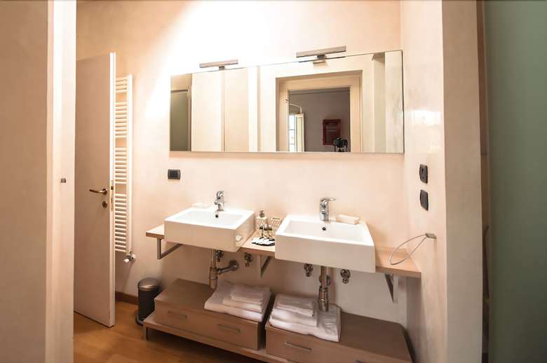 Hotel Podere La Rondine